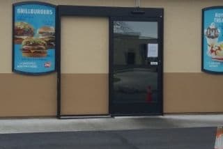 Top Signs You Need Automatic Sliding Door Repair for Your Business — DJ Commercial Door blog